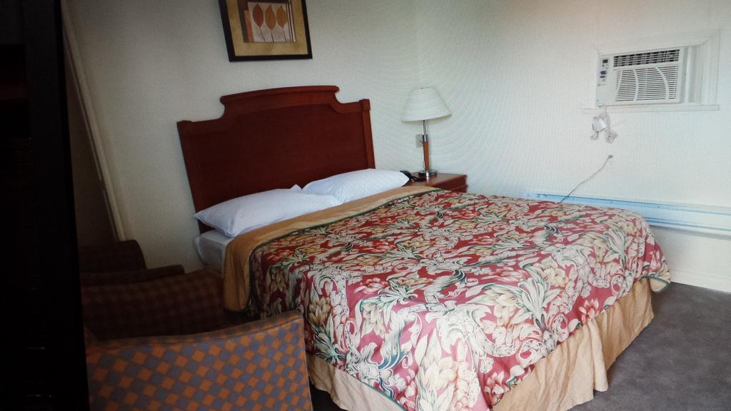 Star Inn By Elevate Rooms ไนแอการาฟอลส์ ภายนอก รูปภาพ