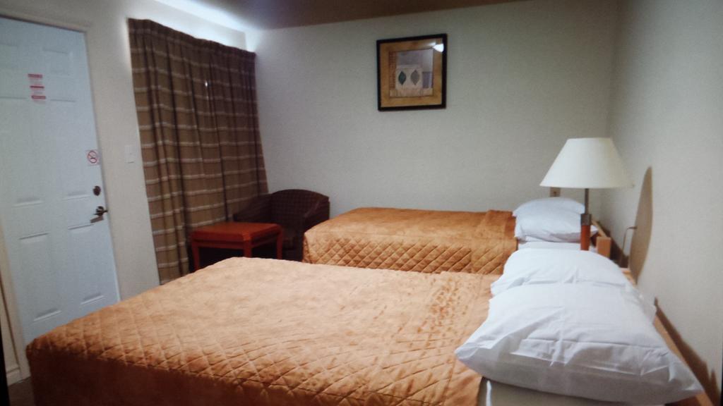 Star Inn By Elevate Rooms ไนแอการาฟอลส์ ภายนอก รูปภาพ