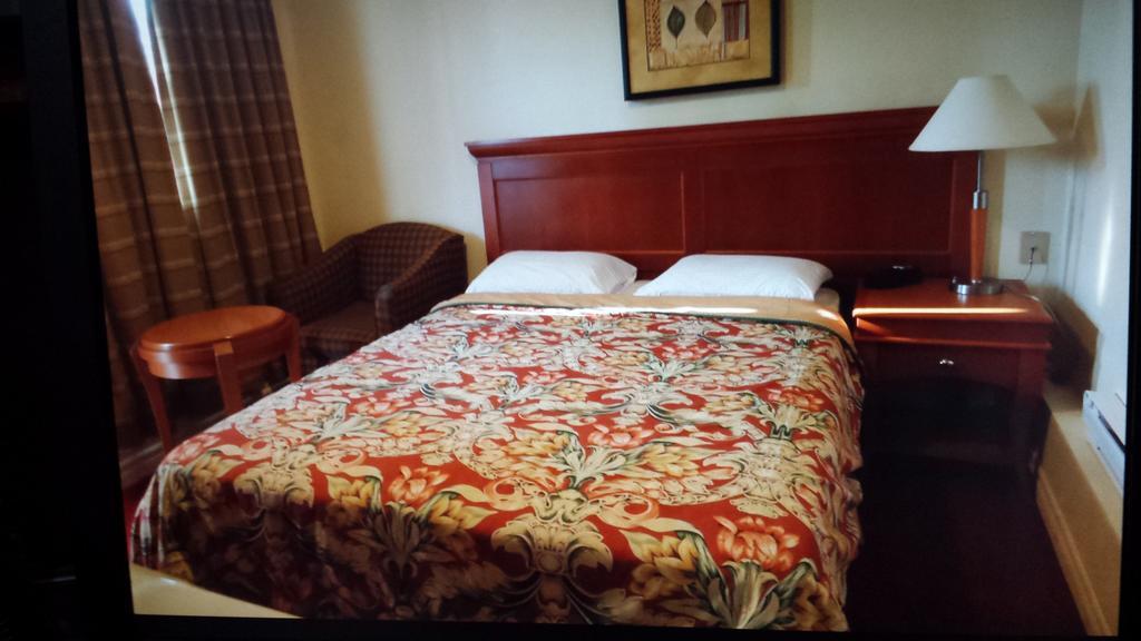 Star Inn By Elevate Rooms ไนแอการาฟอลส์ ภายนอก รูปภาพ